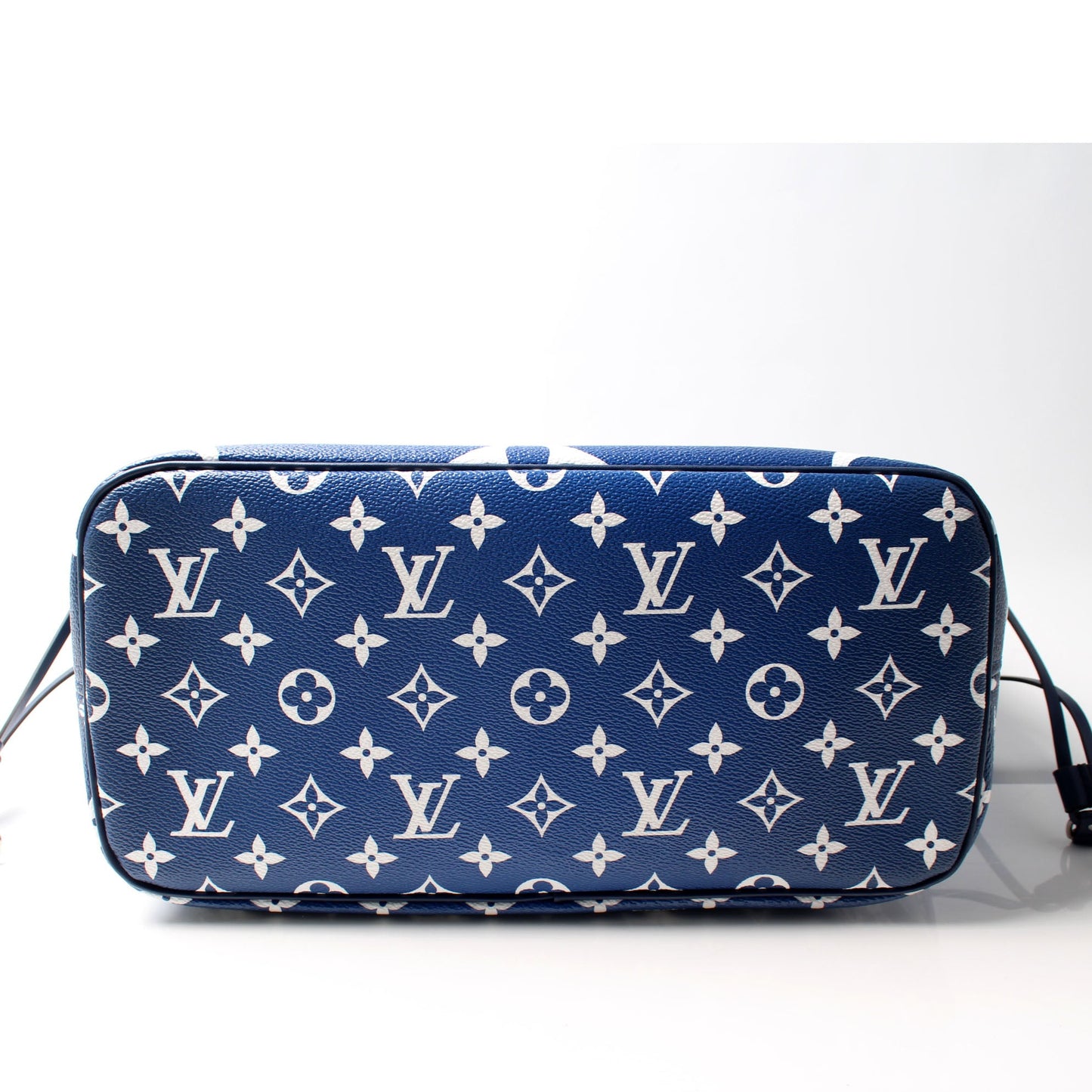 Neverfull MM Escale with Pochette