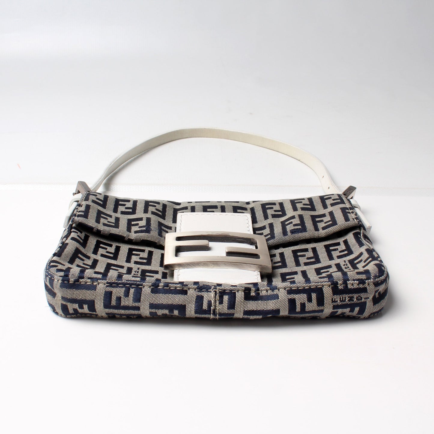 8BK005 Mini Mamma Baguette