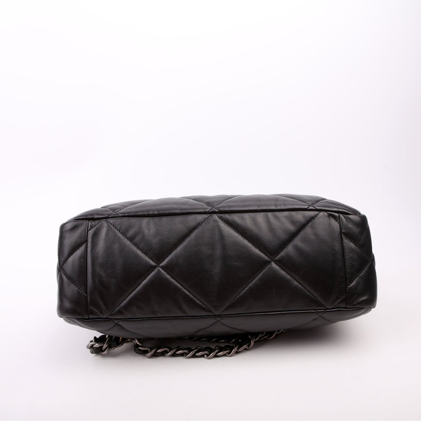 Chanel 19 Quilted Goatskin E/W Shopping Tote Black
