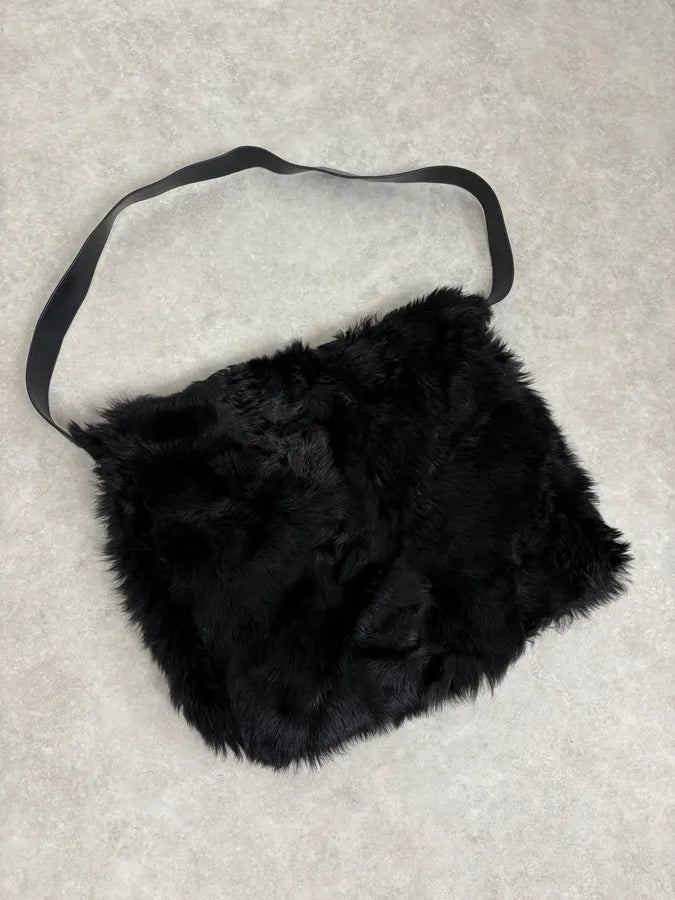2000s Gucci Black Wolf Fur Leather Shoulder Bag