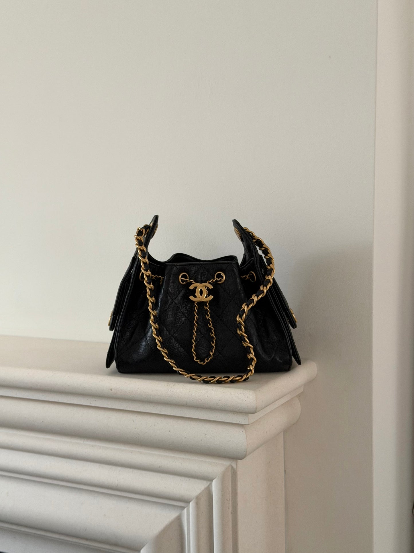Chanel 25 Mini Handbag Hobo Grained Calfskin & Gold Tone Metal Black