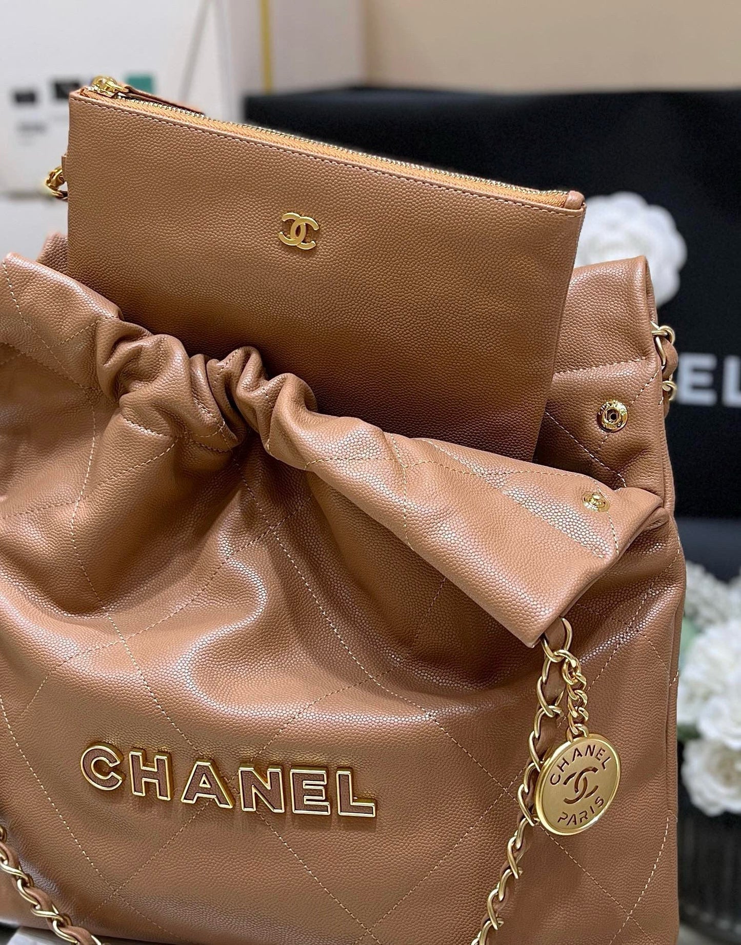 GABRIELLE HOBO BAG 35 IN CAMEL BROWN GRAINED CALFSKIN