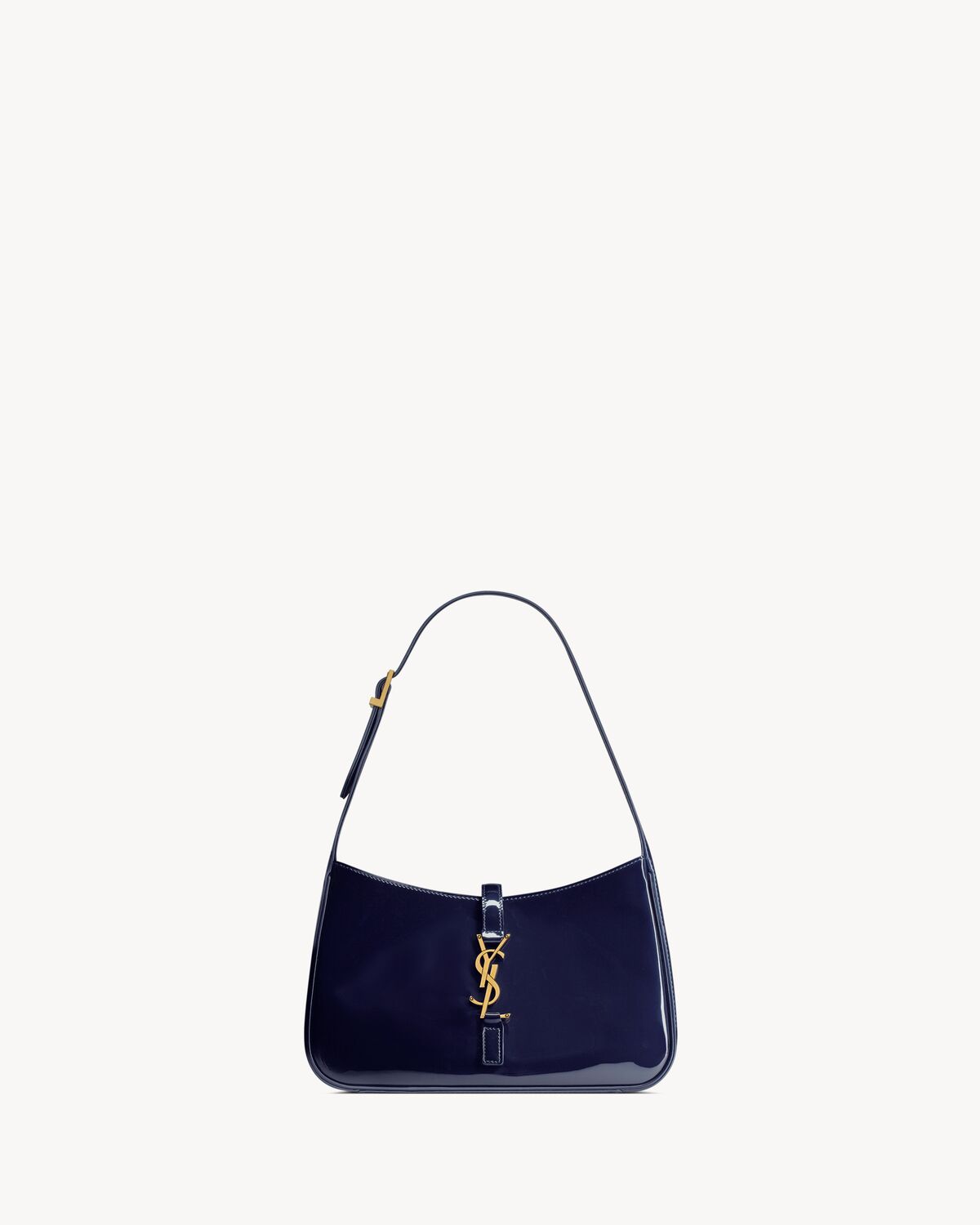Le 5 À 7 In Patent Leather