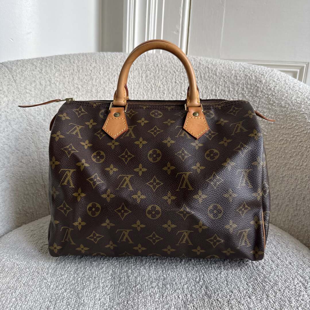 Louis Vuitton Monogram Speedy 30 Handbag