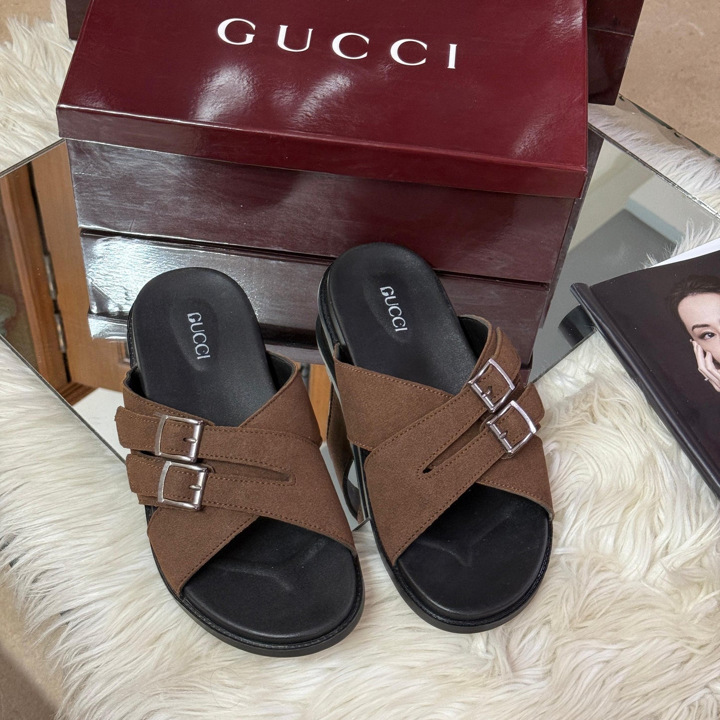 G-U-C-C-I Unisex Slippers β Stylish Comfort Edition (Brown)