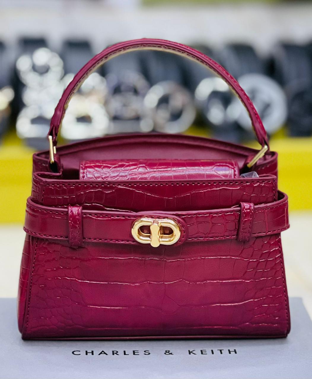 C-H-A-R-L-E-S & K-E-I-T-H Original Women Bag β Classic Edition (Red)