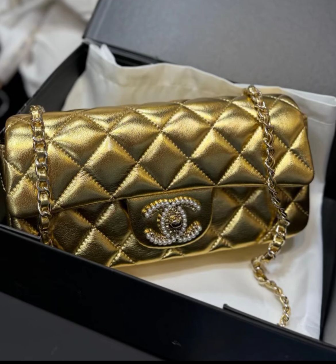 C-H-A-N-E-L Pearl Flap Crossbody Women Bag β Premium Edition (Gold)