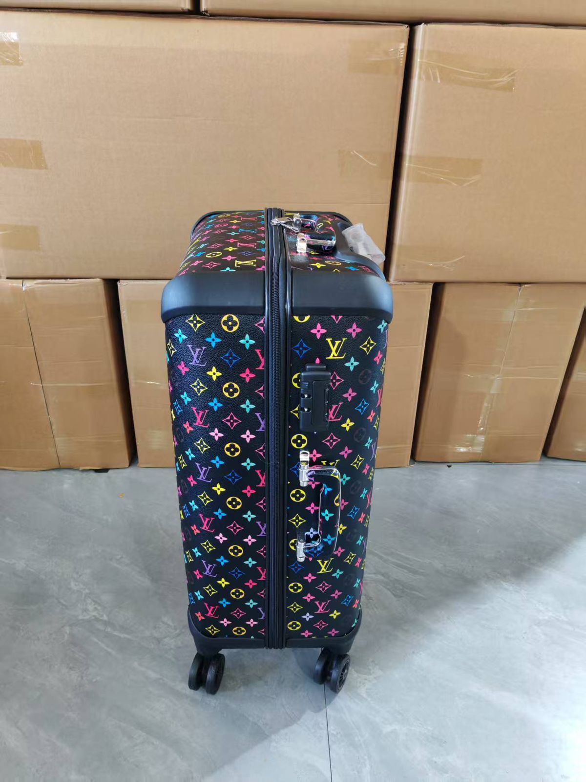 L-O-U-I-S V-U-I-T-T-O-N Branded Trolley Bag Sets β Travel Collection (Design-2)