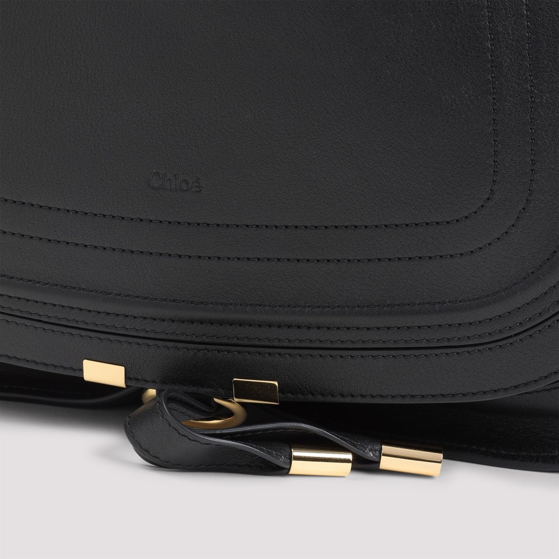 Chloé Curved Silhouette Shoulder Bag In Soft Calf Leather