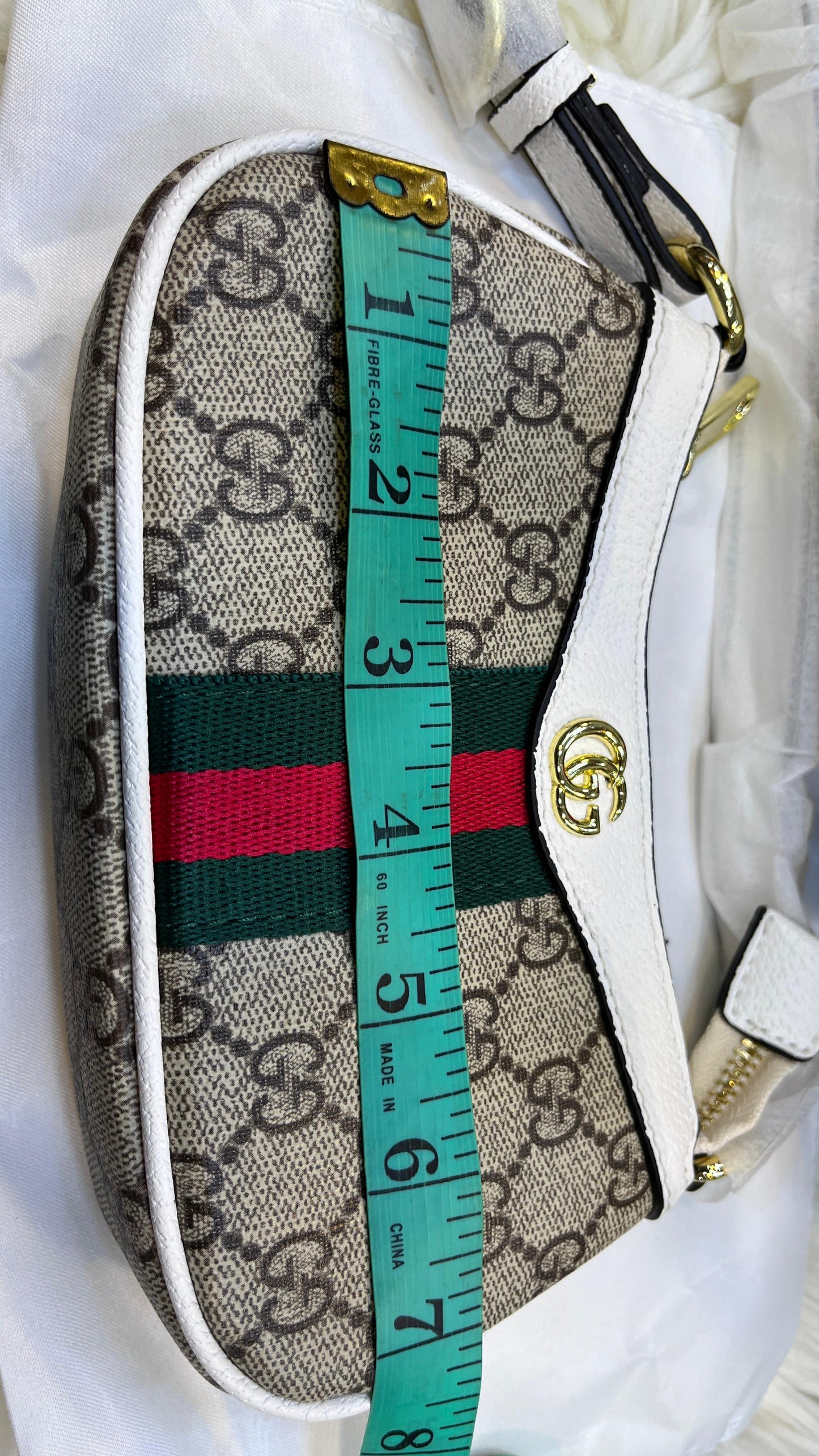 GUCCI Ophidia Mini Shoulder Bag – Premium Quality (Cream)