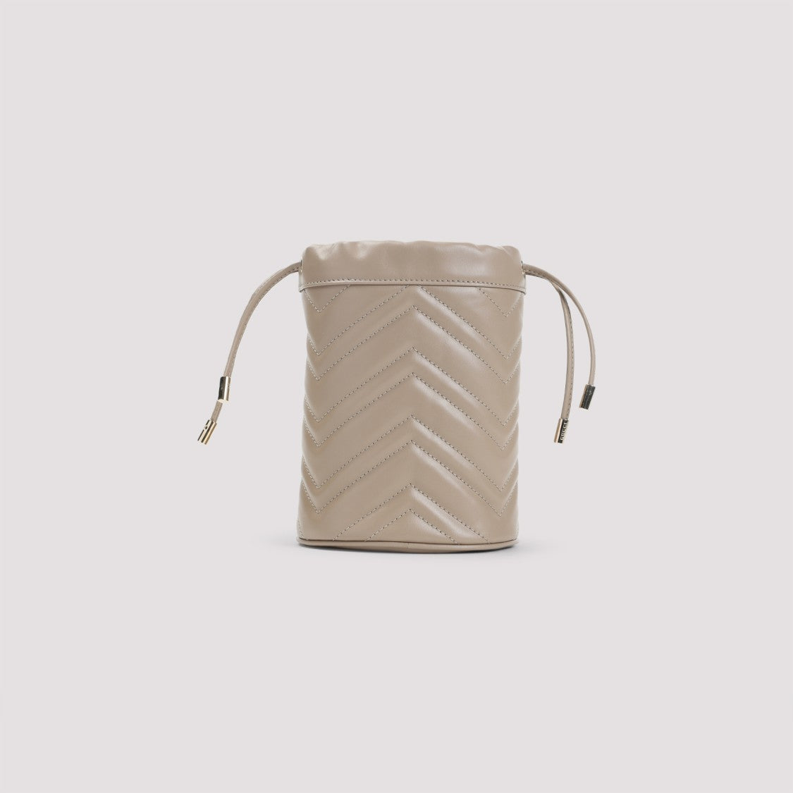 Gucci Chevron-Pattern Matelassé Leather Clutch With Gold-Tone Accents