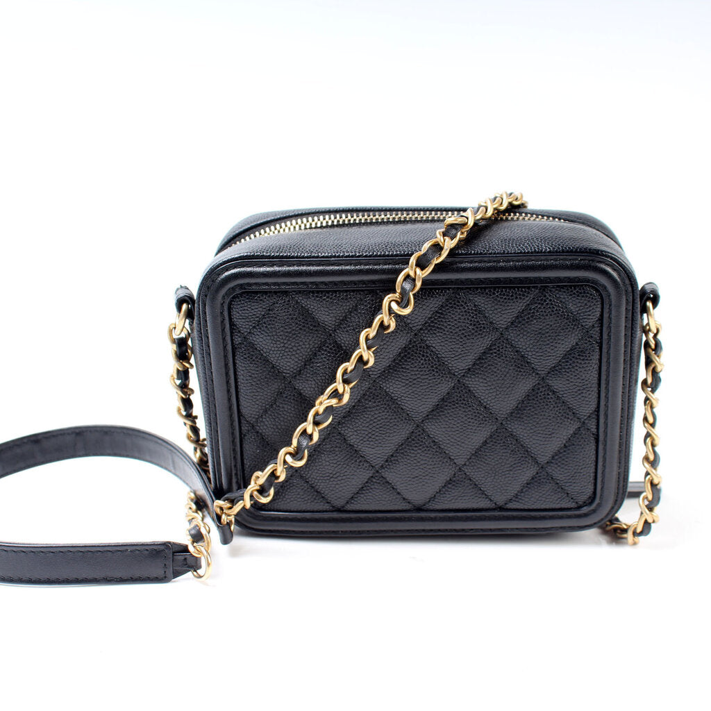 Filigree Vanity Clutch W/Chain Caviar 25M