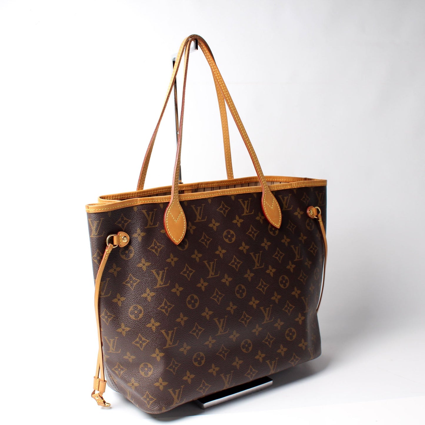 Neverfull MM Monogram