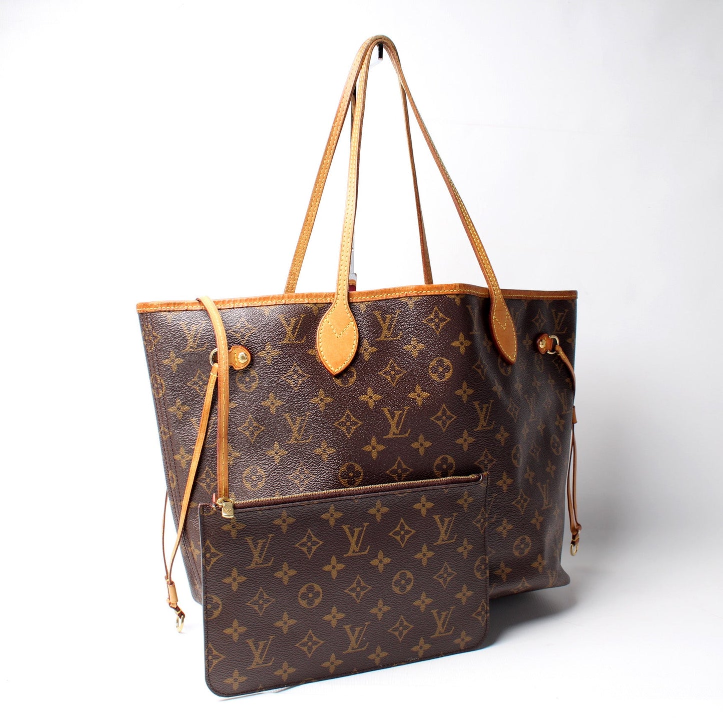 Neverfull MM W/ Wallet Monogram