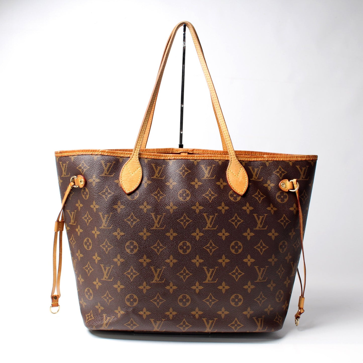 Neverfull MM W/ Wallet Monogram