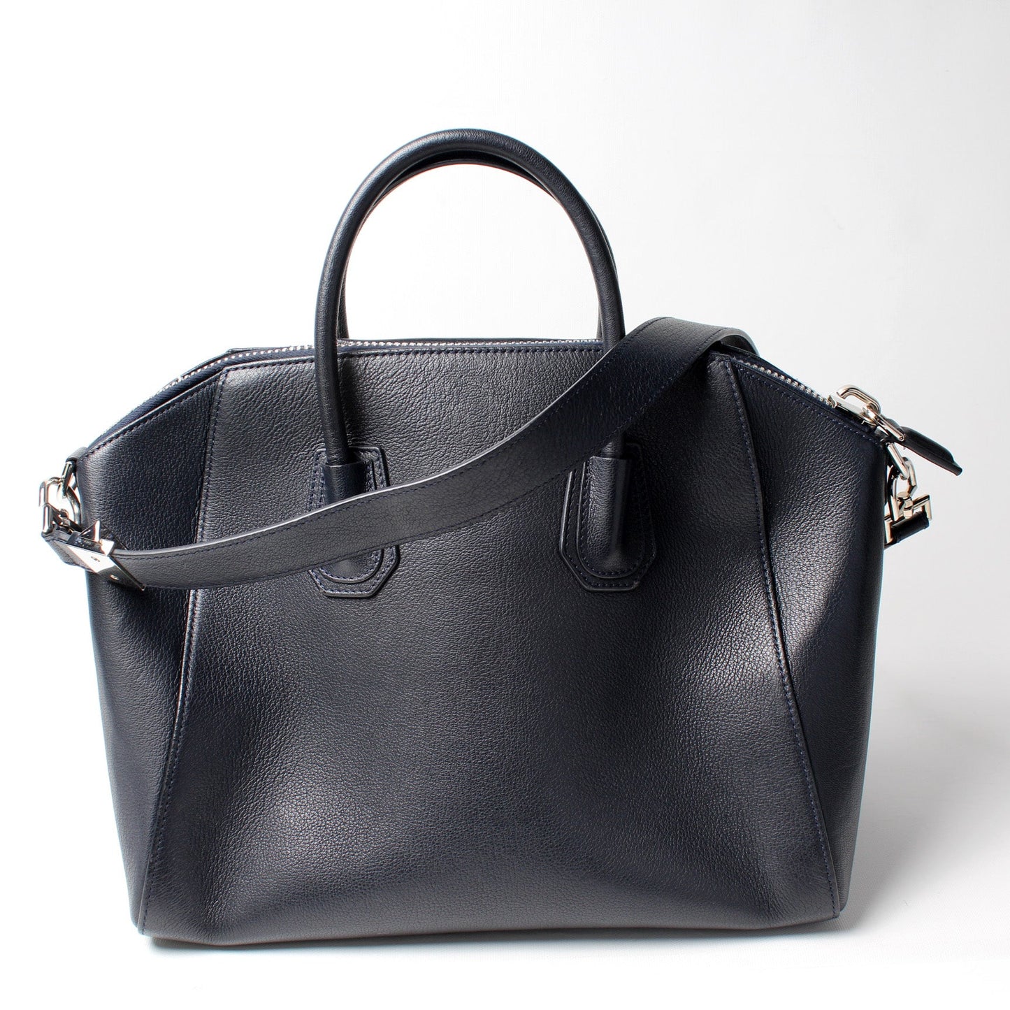 Antigona Satchel Medium