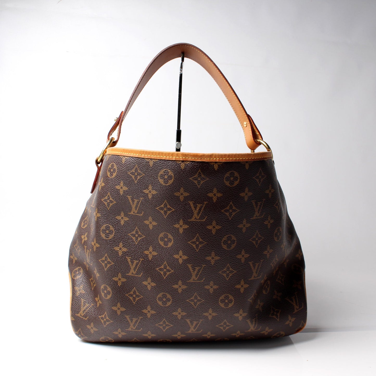Delightful PM Monogram