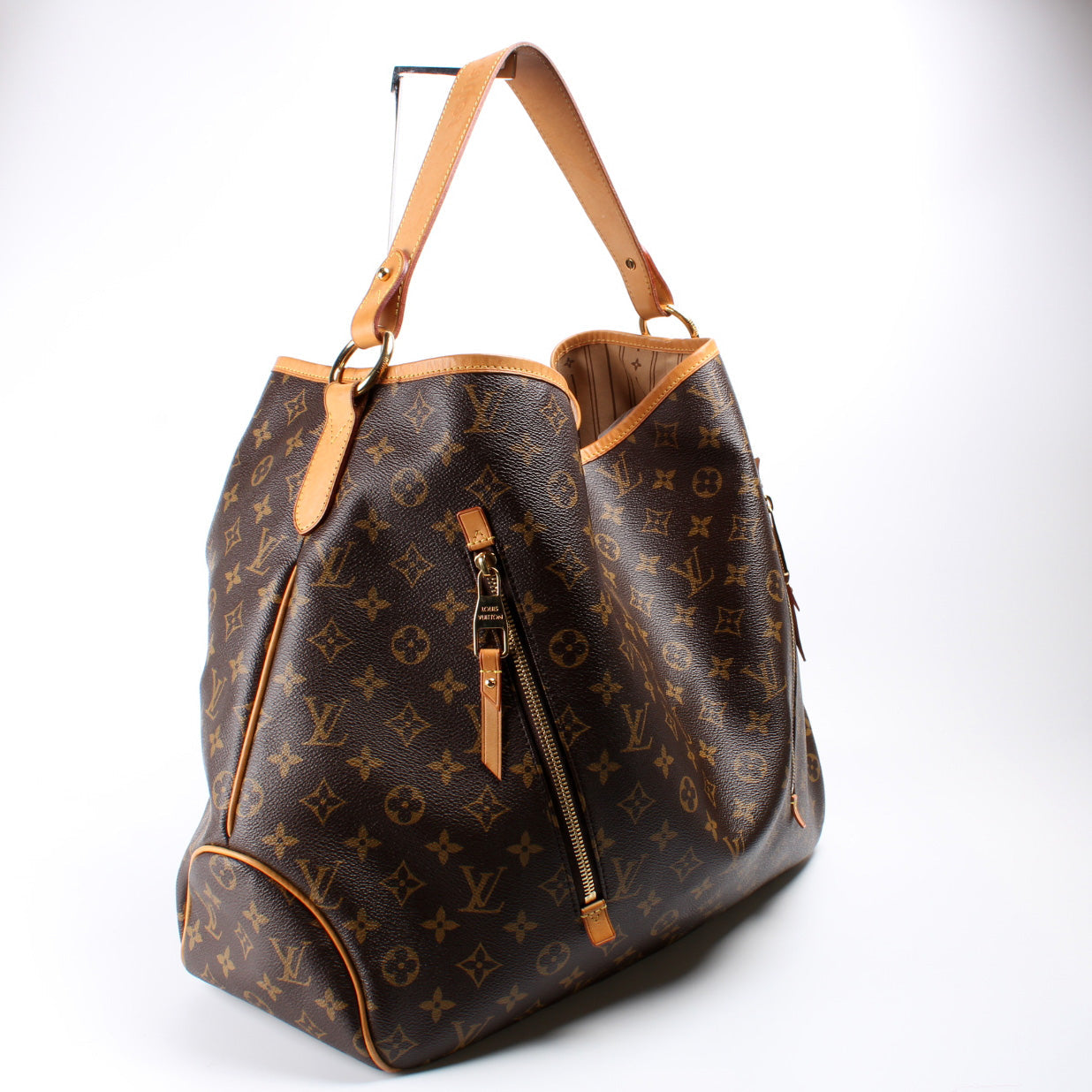Delightful PM Monogram