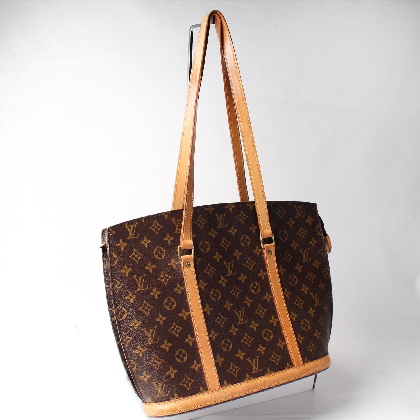 Babylone Monogram
