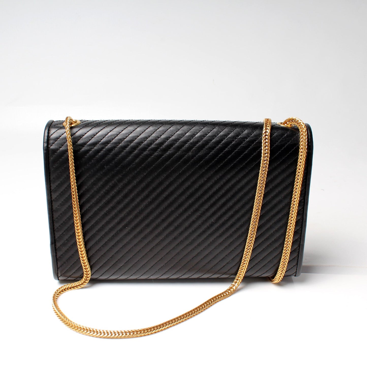 Cassandre Medium Tassel 332640
