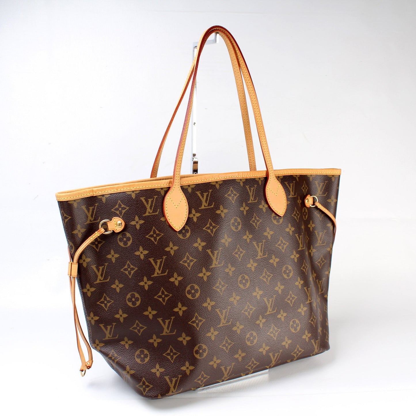 Neverfull MM Monogram