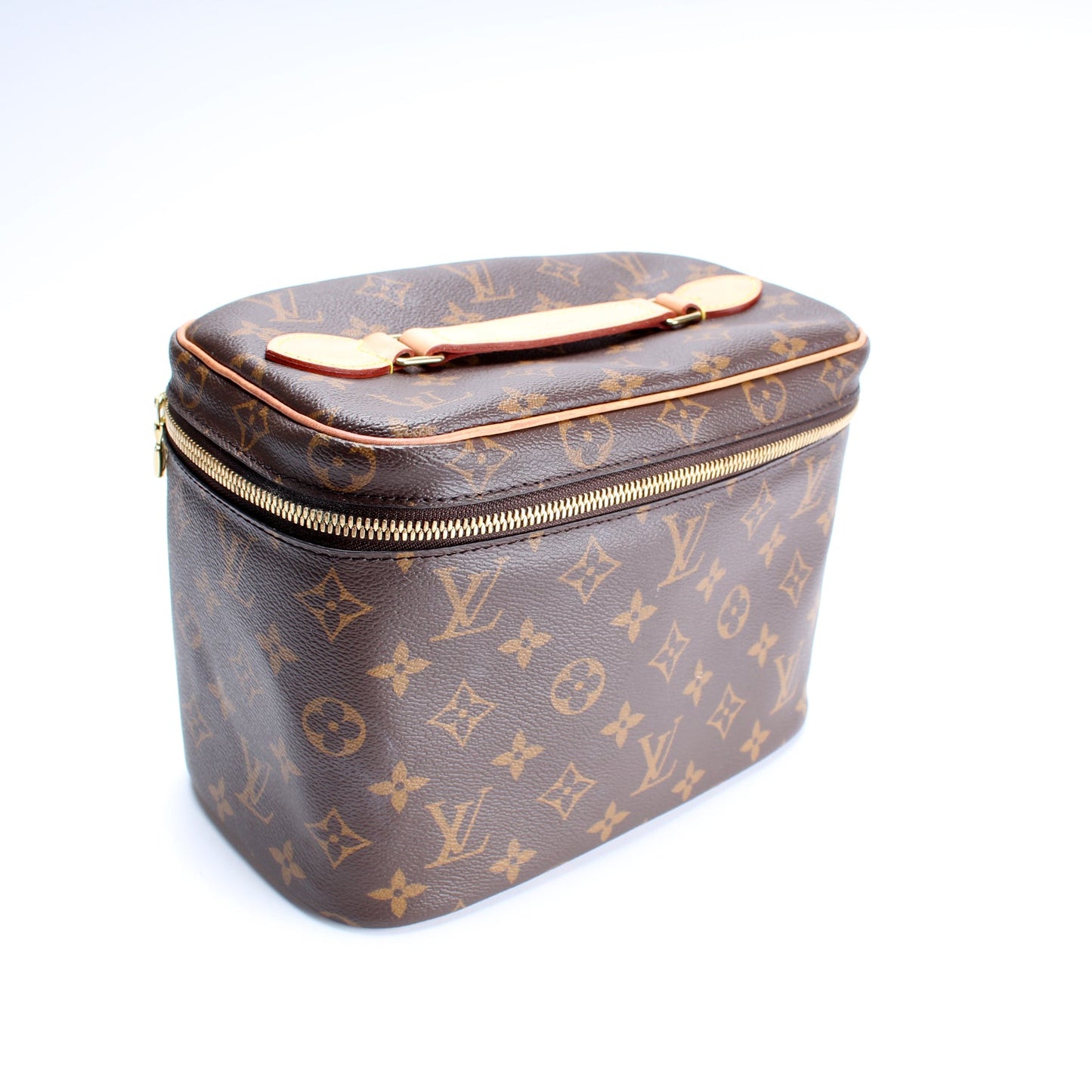Nice BB Cosmetic Monogram