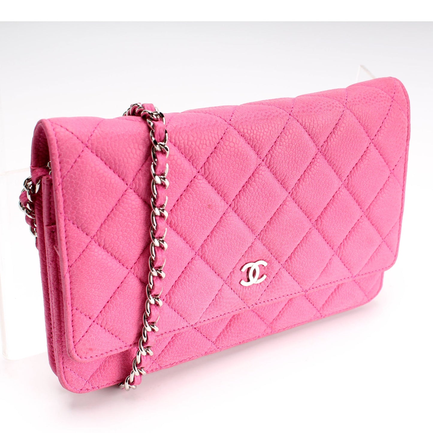 WOC Classic Quilted Matte Caviar 18M