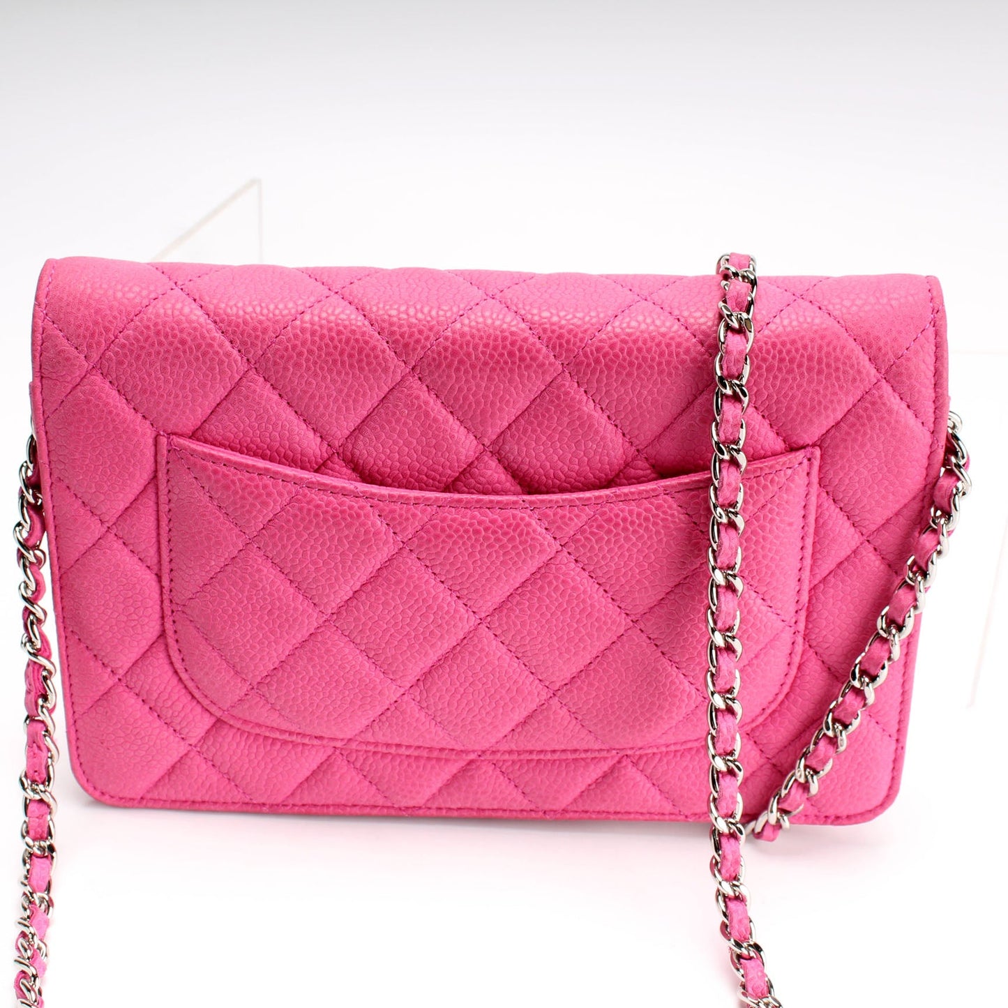 WOC Classic Quilted Matte Caviar 18M