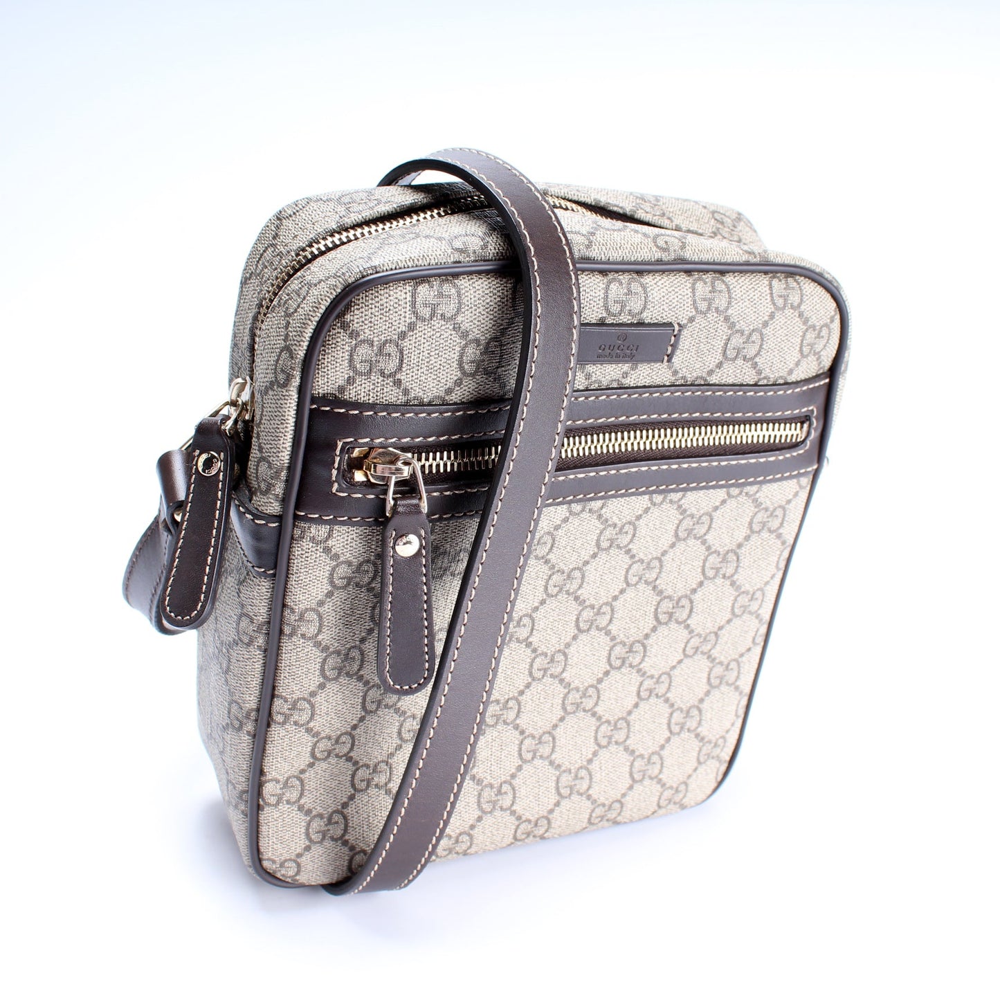 233268 GG Supreme Shoulder