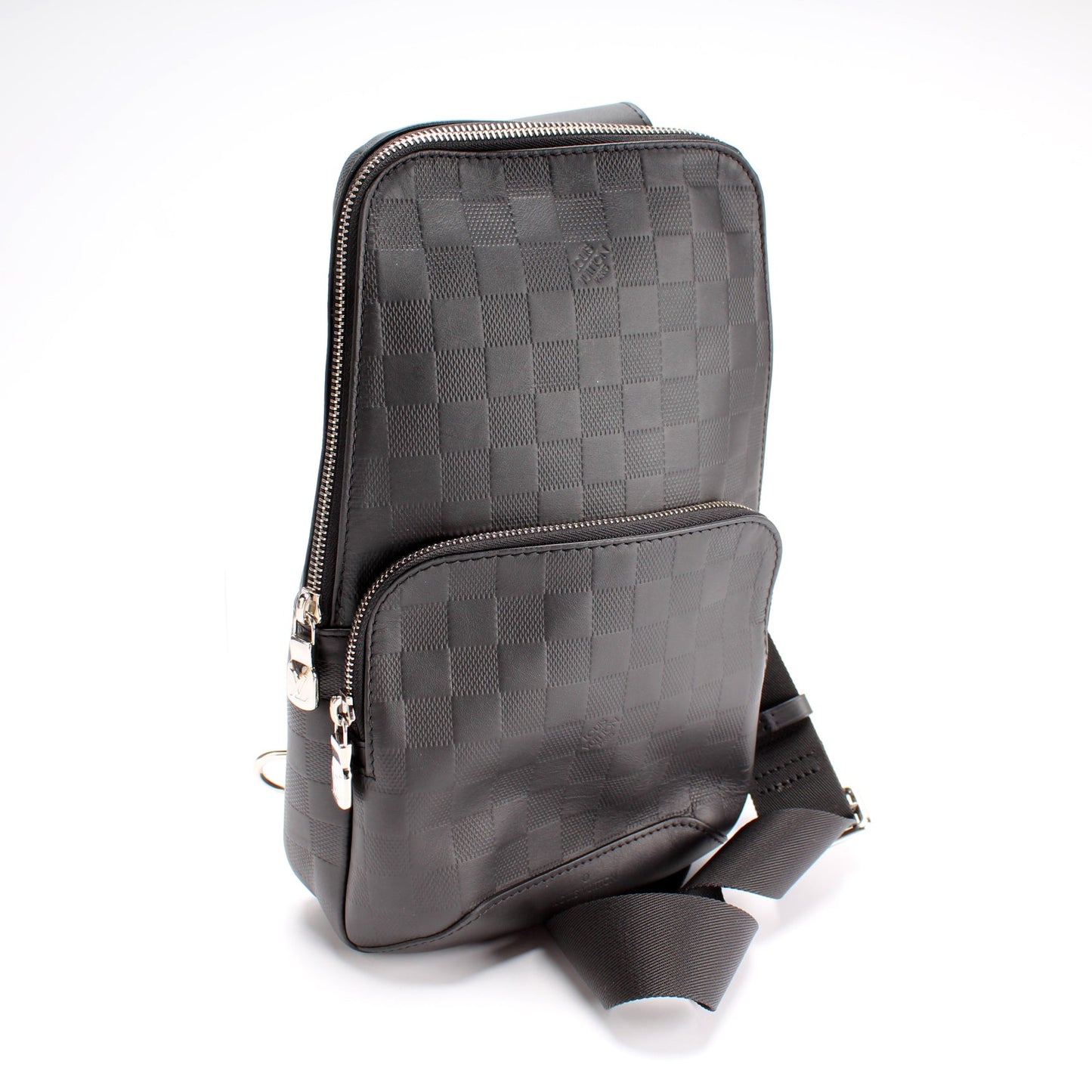 Avenue Sling Bag Infini Leather