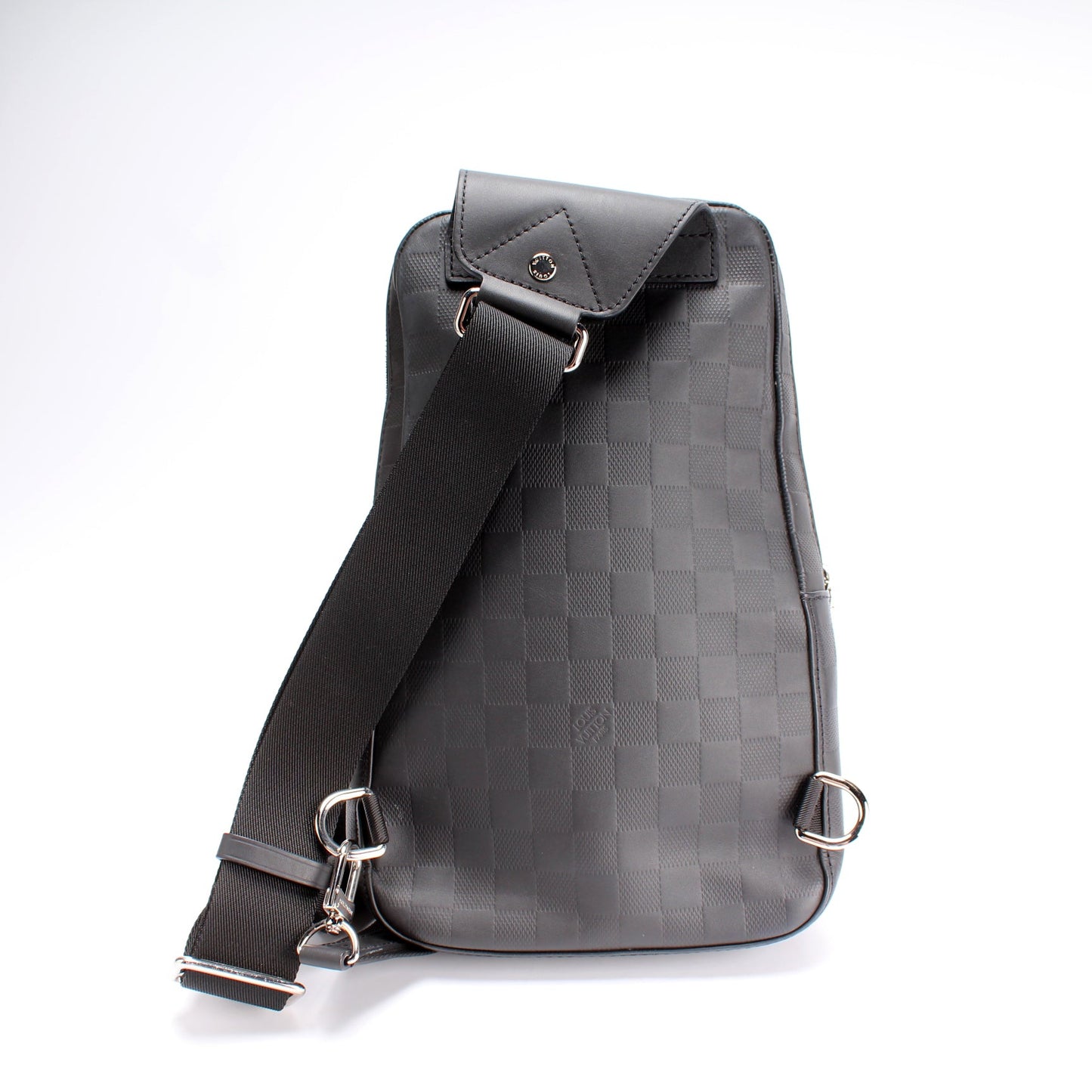 Avenue Sling Bag Infini Leather