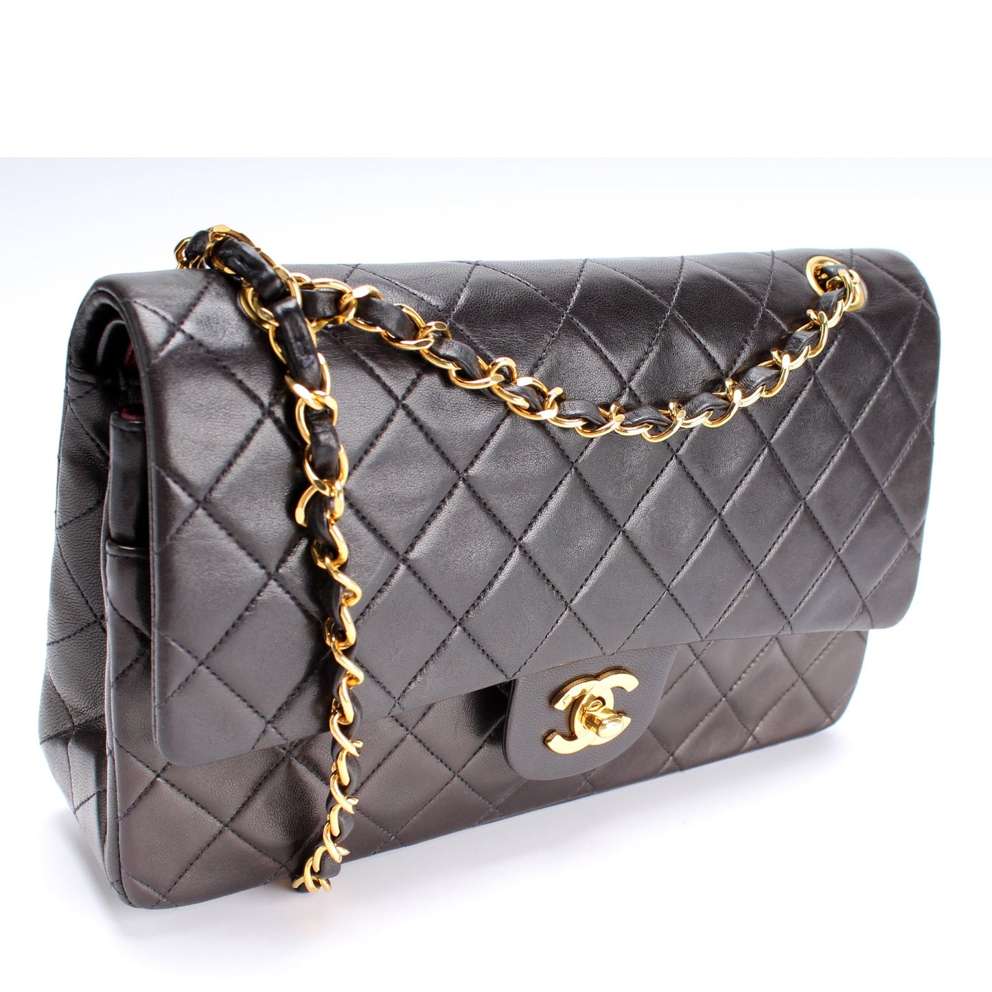 Classic Flap Medium Lambskin 25M