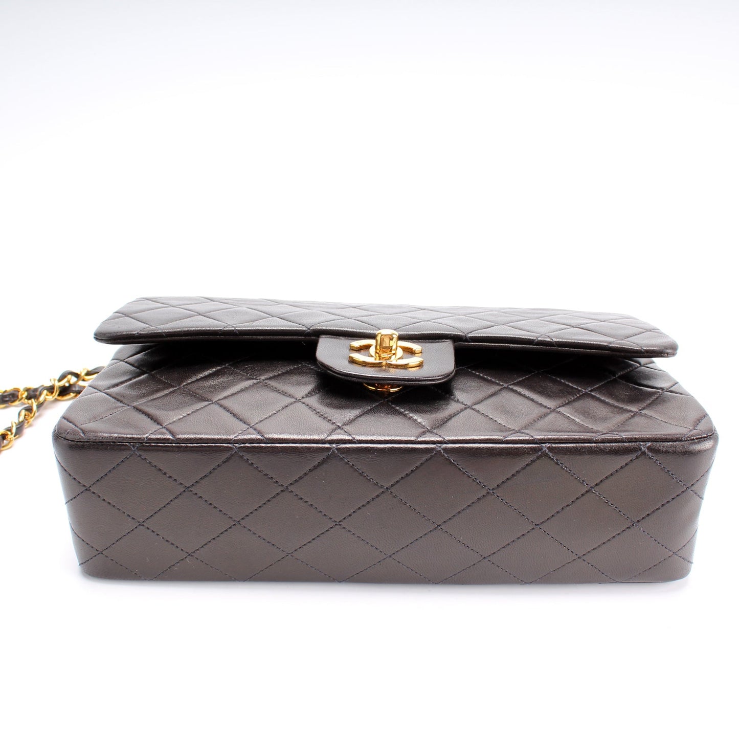 Classic Flap Medium Lambskin 25M
