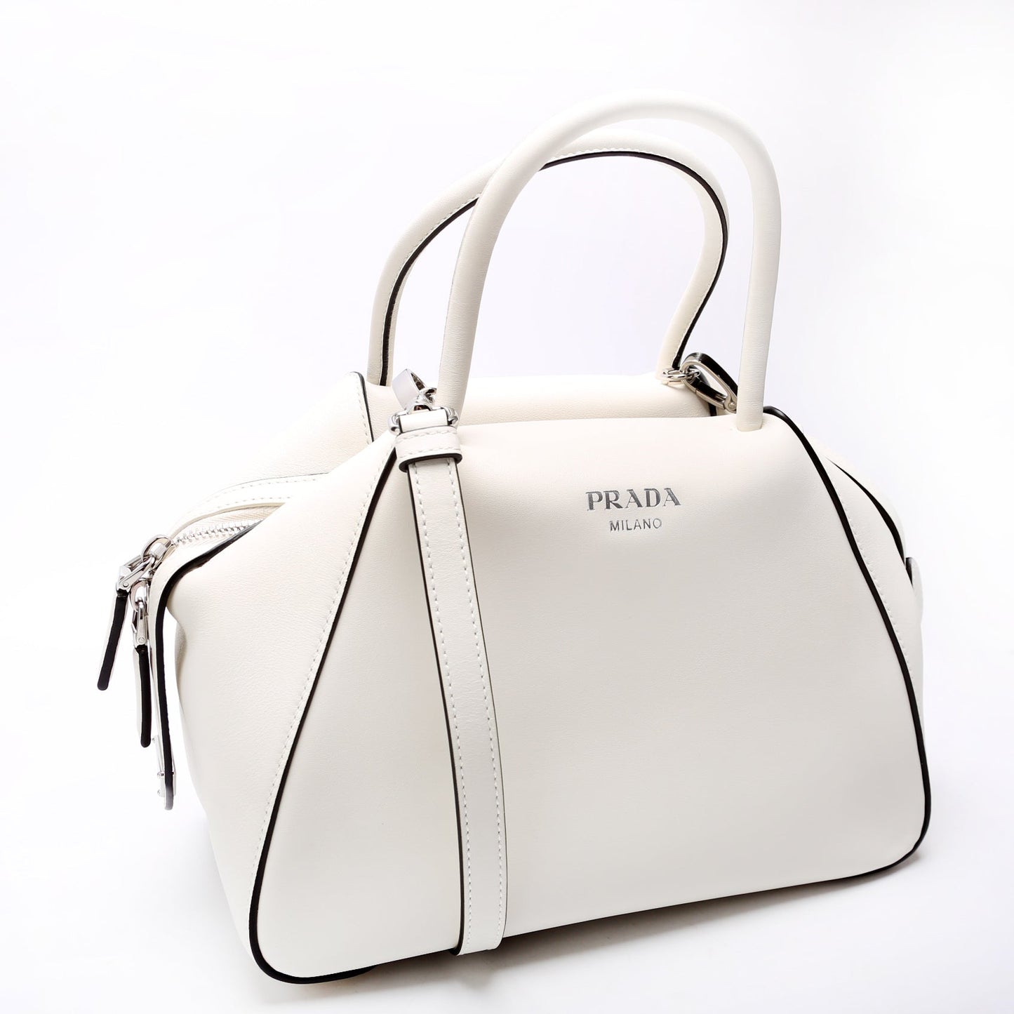 1BA365 Supernova Medium Handbag Calfskin White