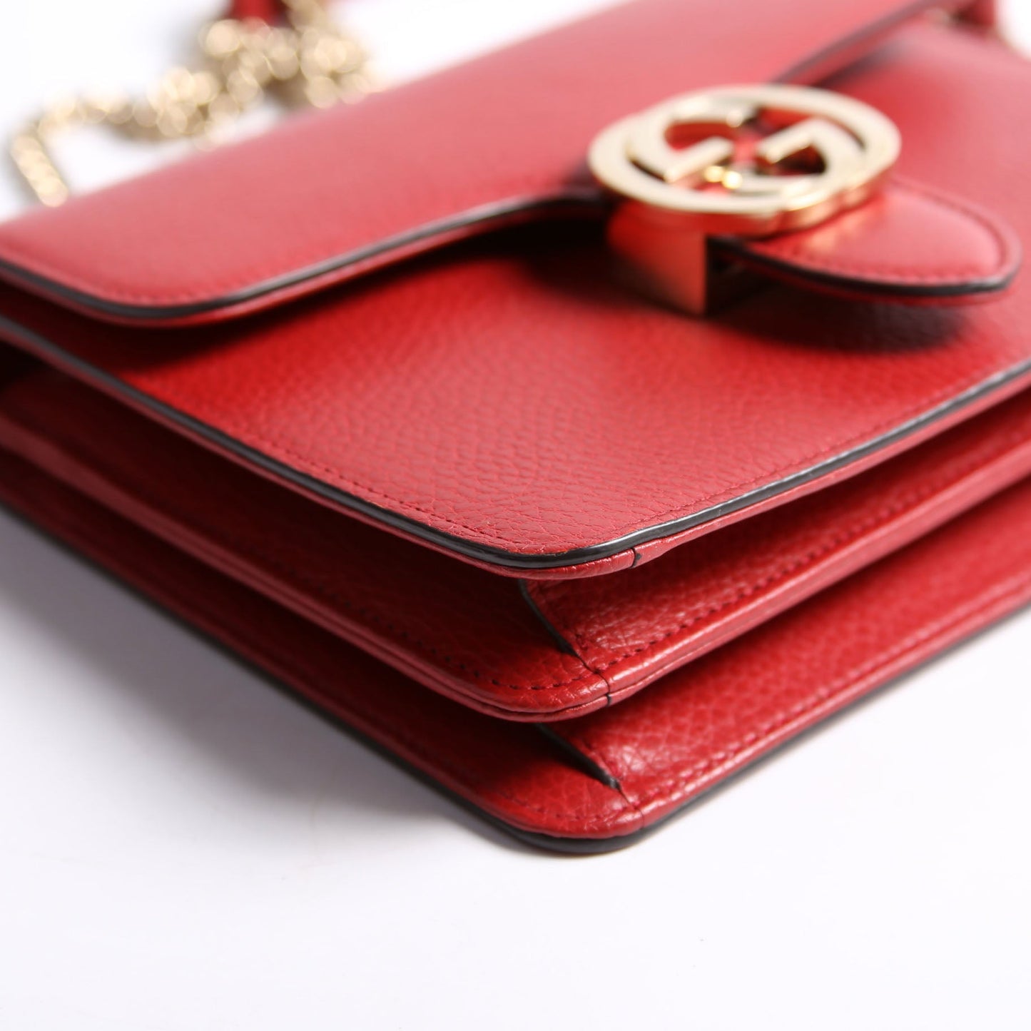 510304 Interlocking Small Crossbody Red