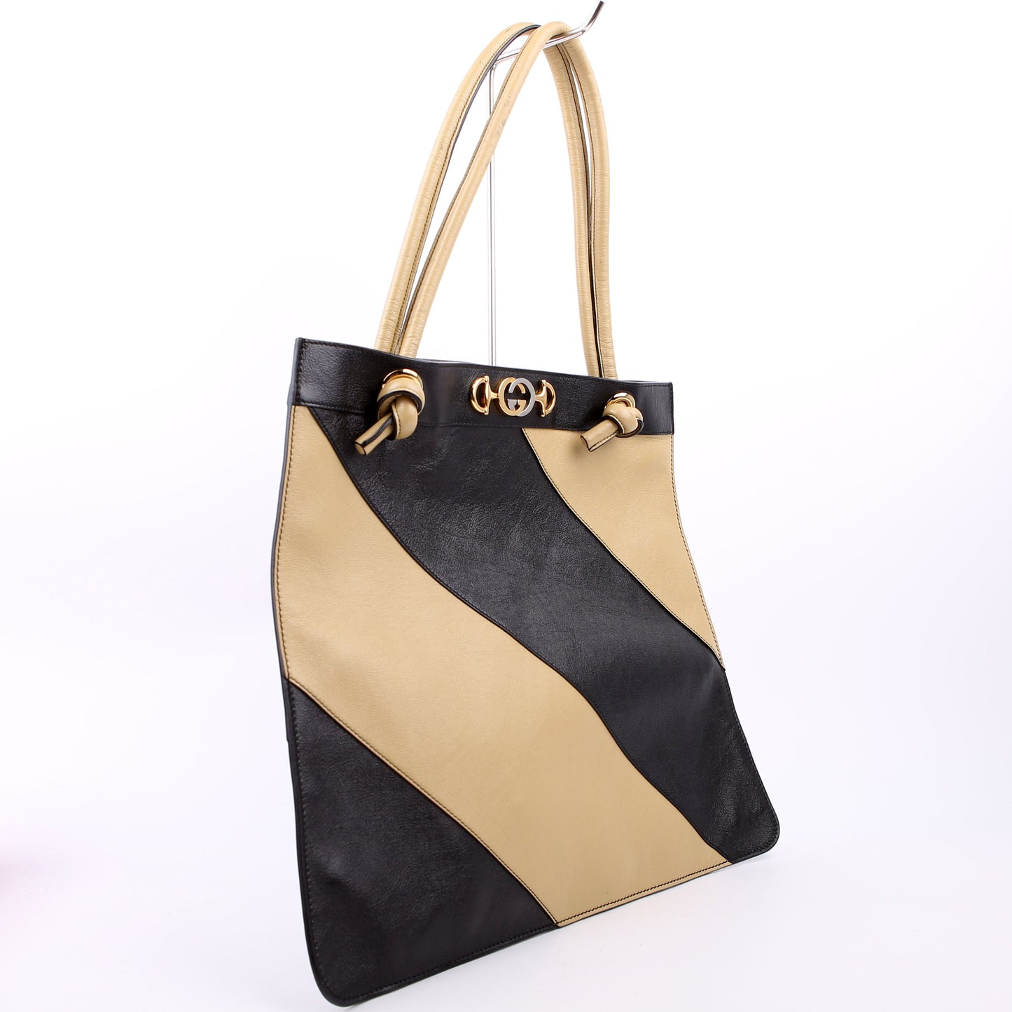 576463 Zumi Leather Tote Black/Tan