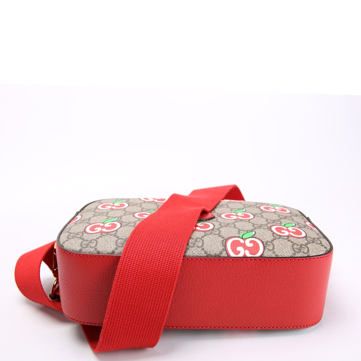 574886 GG Apple Shoulder Bag Red