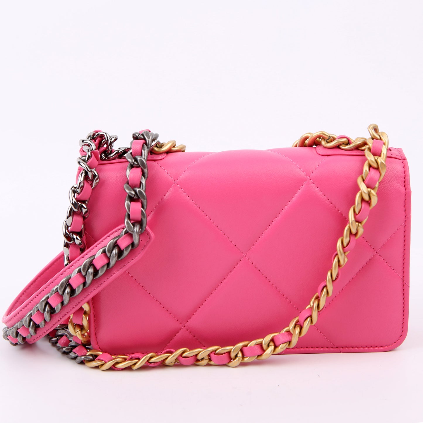 Chanel 19 WOC Quilted Lambskin Pink