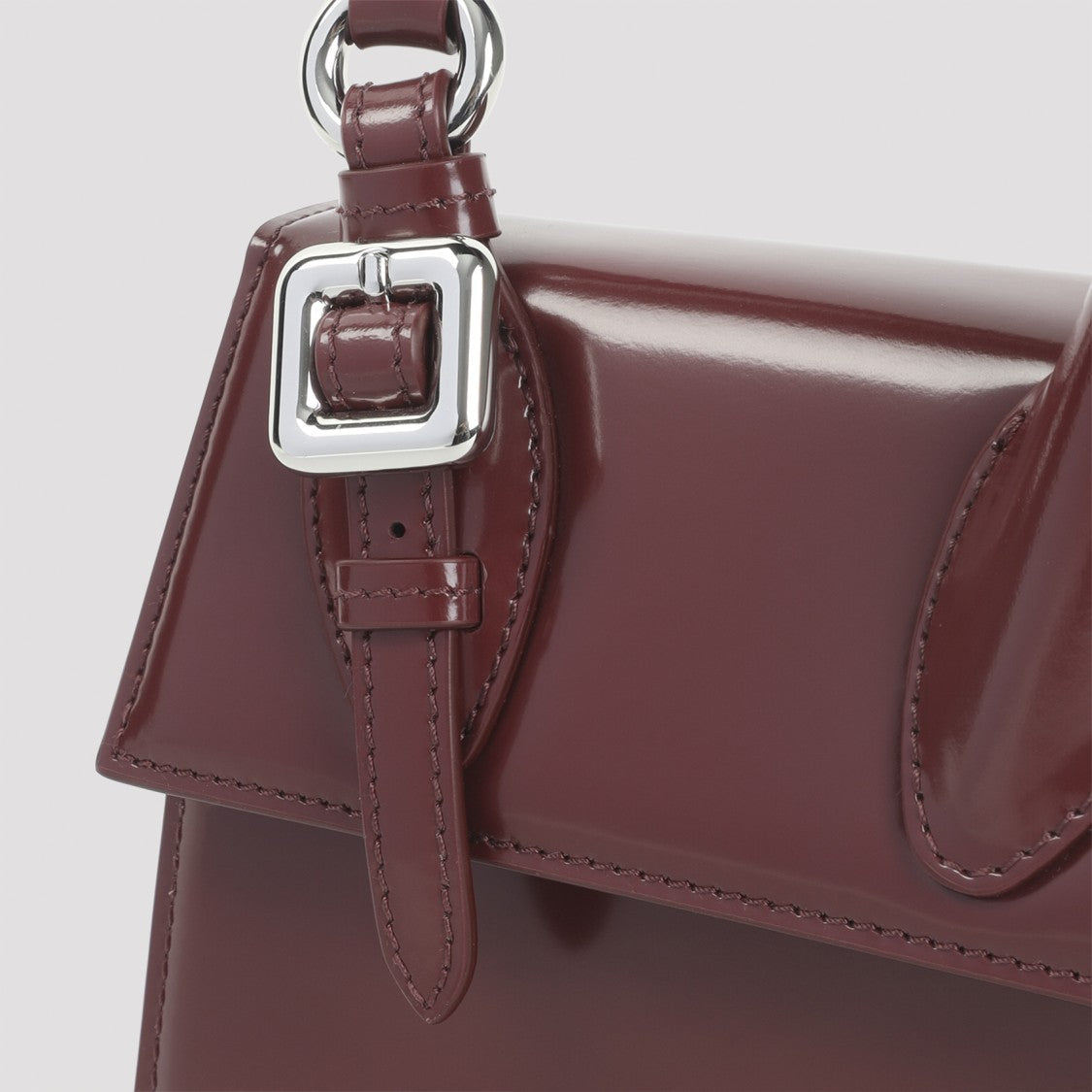 Jacquemus Structured Burgundy Leather Handbag With Gold-Tone Hardware