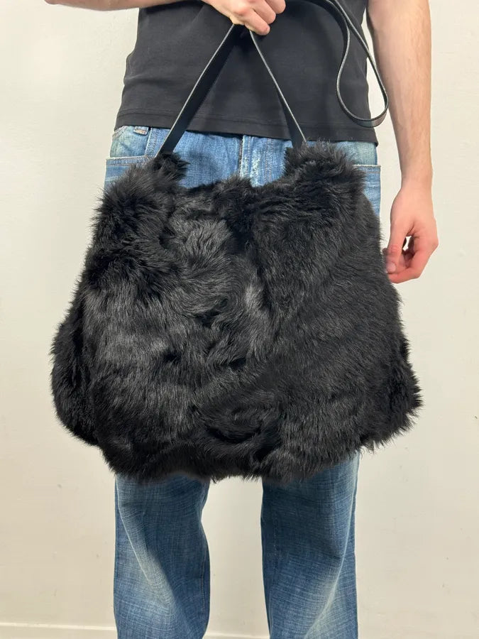 2000s Gucci Black Wolf Fur Leather Shoulder Bag