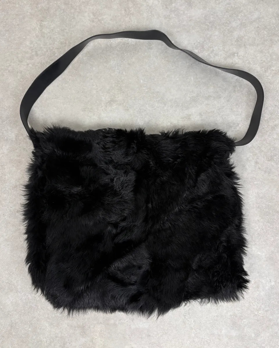 2000s Gucci Black Wolf Fur Leather Shoulder Bag