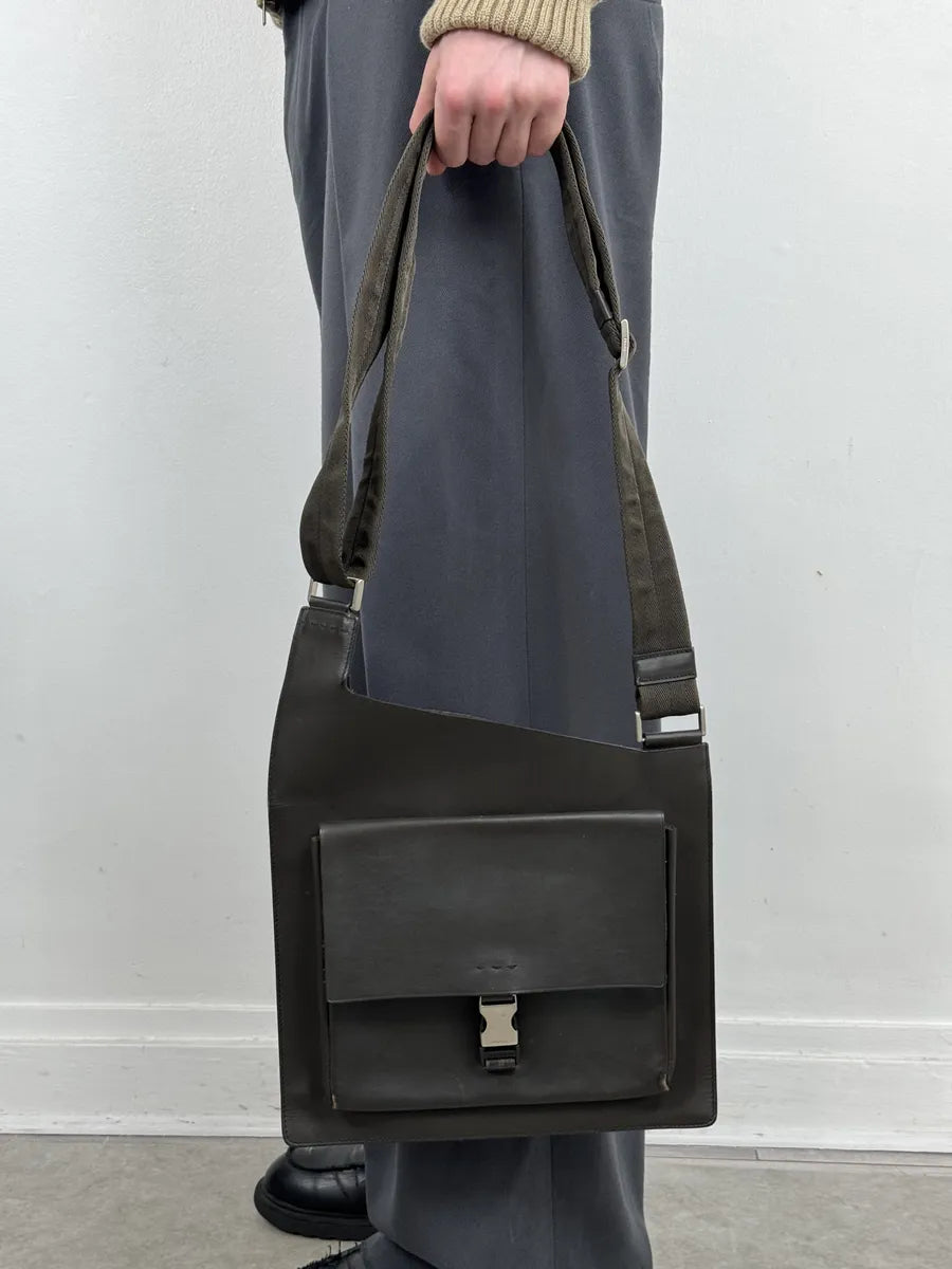 2000s Prada Brown Classy Leather Shoulder Bag