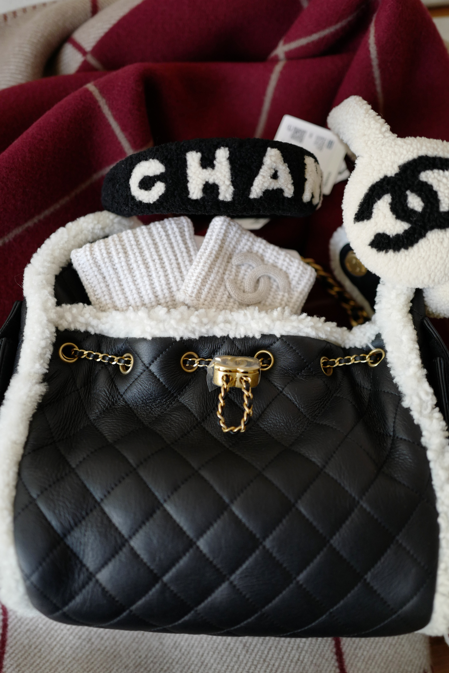 Chanel 25K Small Hobo Bag Black Calfskin with Shearling Trim Gold Hardware .