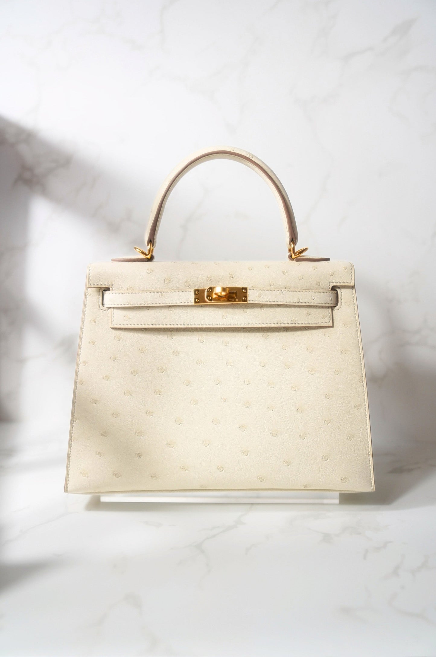 NEW Hermès Kelly 25 Beton Ostrich Gold Hardware U Stamp 2022