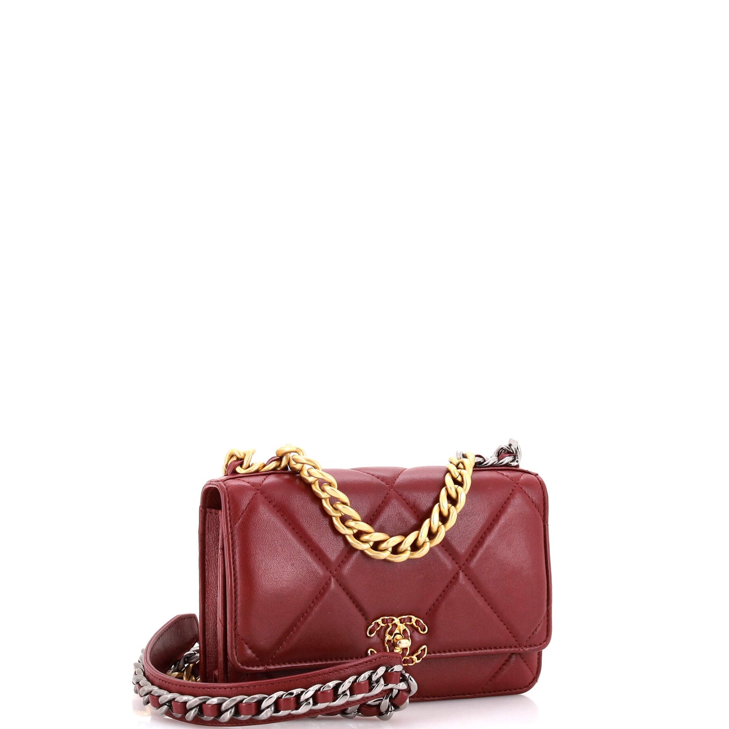 19 Wallet on Chain Quilted Lambskin