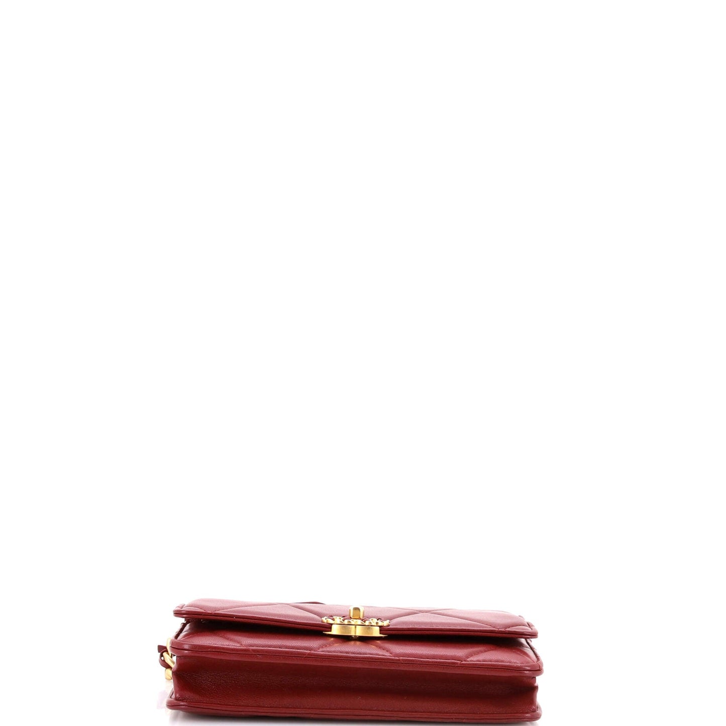 19 Wallet on Chain Quilted Lambskin