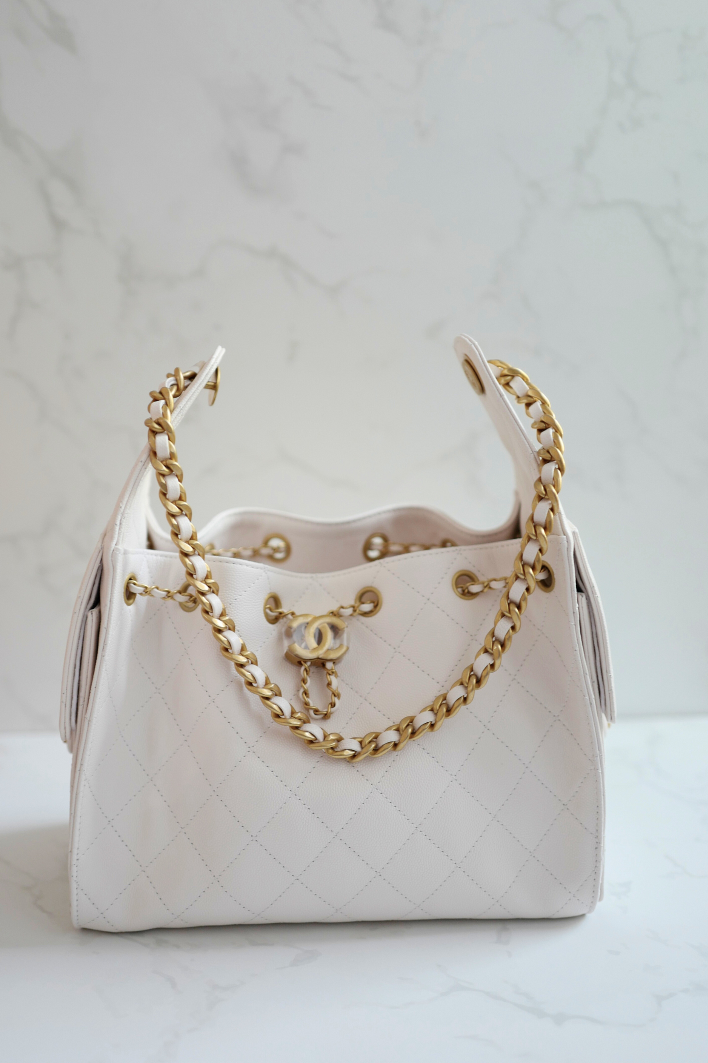 NEW Chanel Hobo Bag Small White Calfskin 25A Gold Hardware