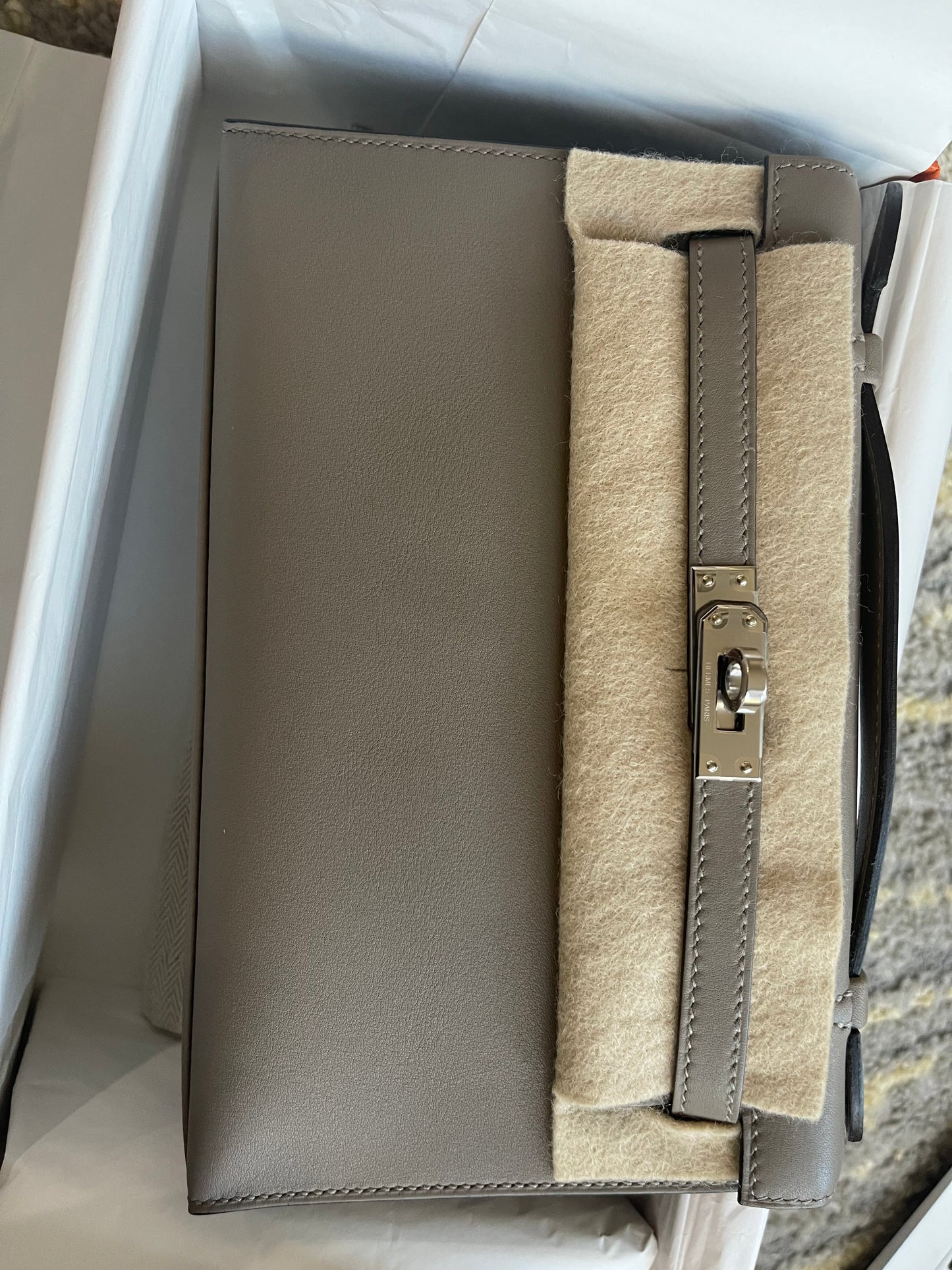 BNIB Hermes Kelly Pochette HSS Gris Asphalt/Black PHW W Complete Rec
