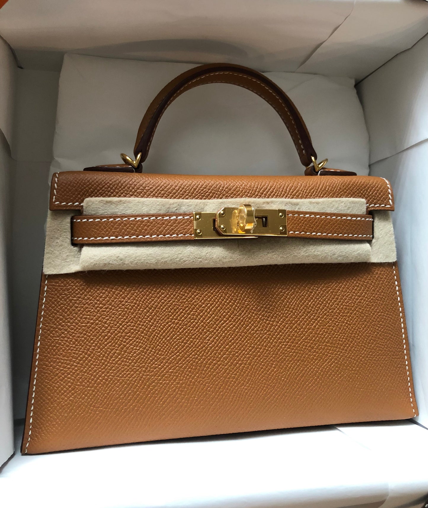 BNiB Hermes Mini kelly 20 Gold Epsom Gold HW W Stamp