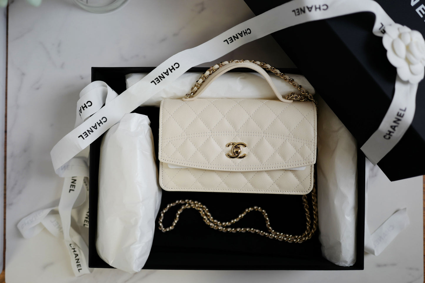 BNIB Chanel 25C Light Beige Caviar Leather CC Clutch Bag with Handle Gold HW